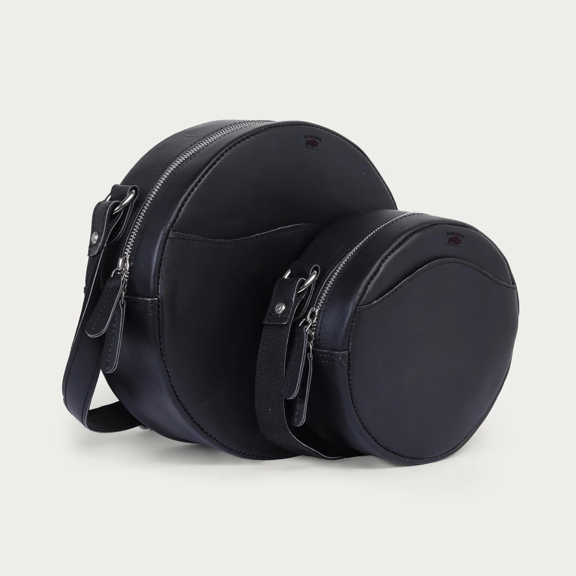 Round Black Leather Sling Bag – Full Grain Leather Crossbody Purse for Everyday Use (2 Sizes)