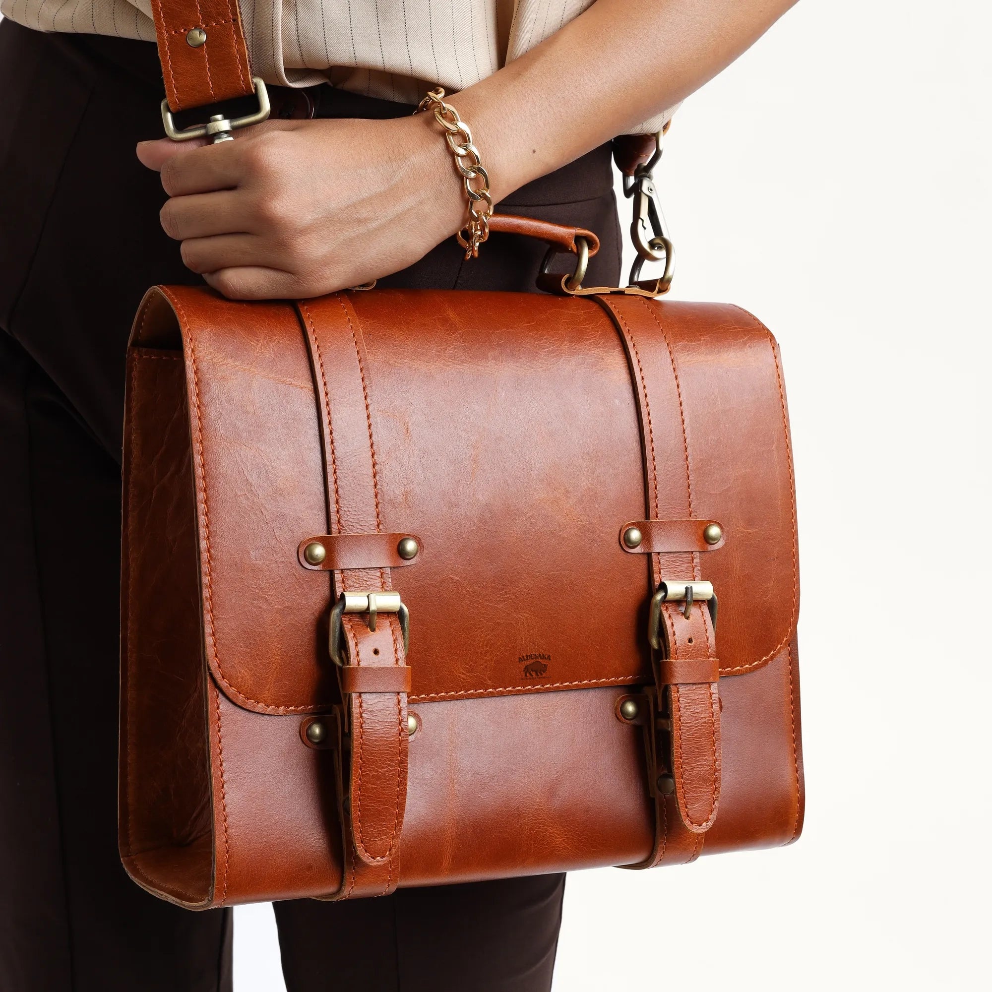 Tan Leather Messenger Bag – Full Grain Business Satchel for Women