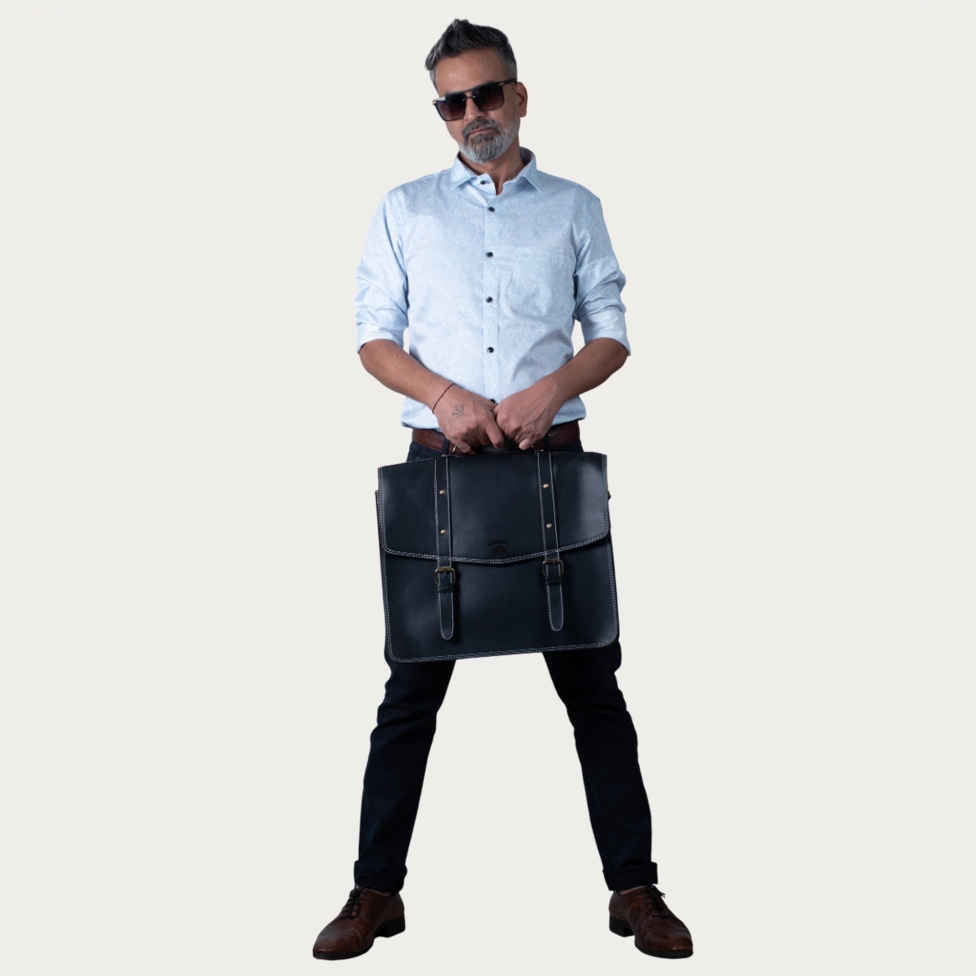 Smooth Black Leather Laptop Bag – Full-Grain Shoulder Briefcase with Buckle Flap & Trolley Sleeve (14" / 16" / 18")