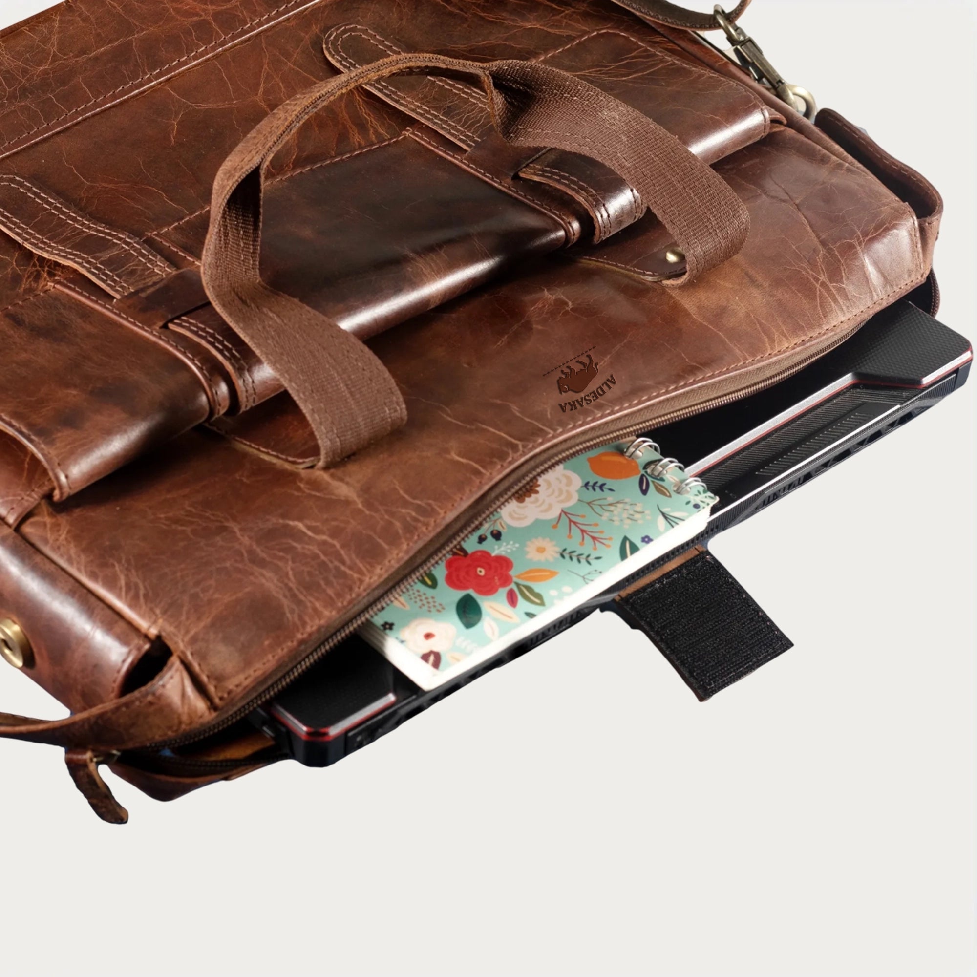 Distressed Leather Briefcase – Full-Grain Laptop Bag with Top Handles, Zipper Closure & Multi-Utility Pockets (14" / 16" / 18")