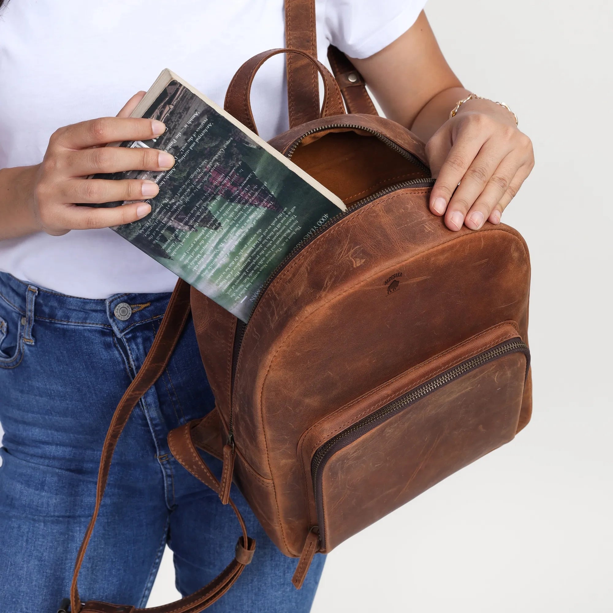 Rustic Leather Backpack for Women – Handmade Full-Grain Travel & School Bag | Personalized Gift for Teens | Distress Brown